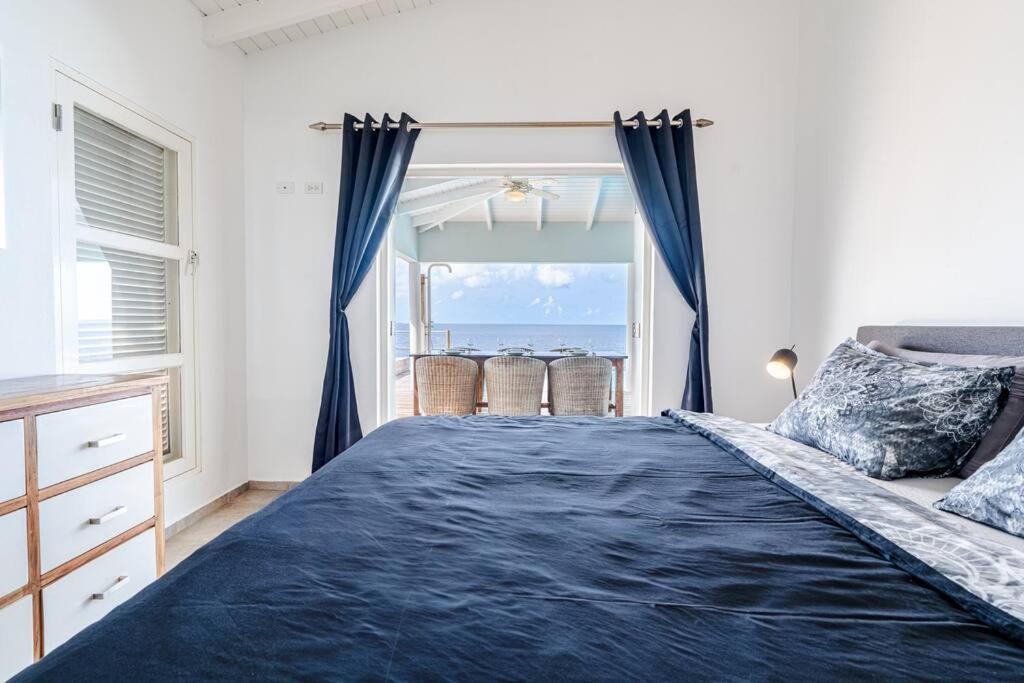 Cliff Cottage- Vacation Villa With Breath Taking Sea View Kralendijk  Exterior photo
